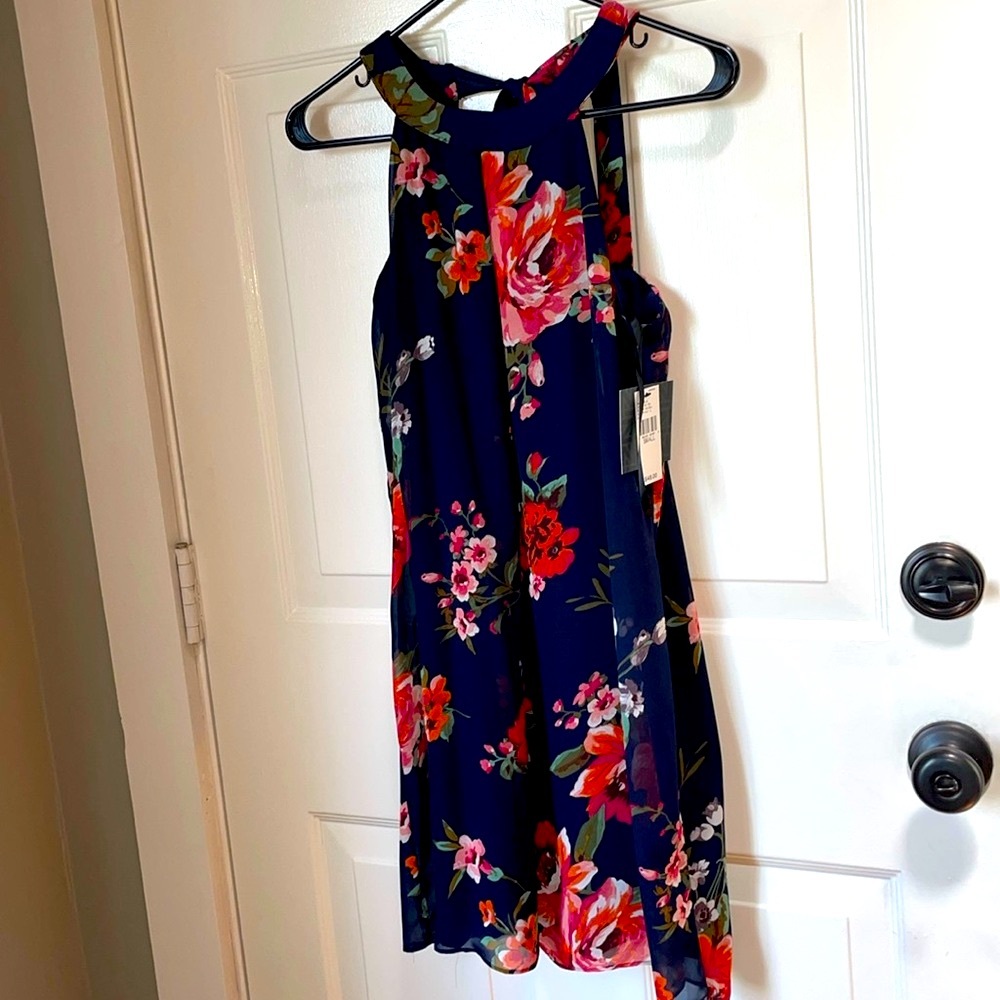 Floral Halter Dress - Picture 6 of 15
